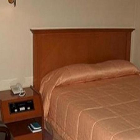 Hotel Mutiara Ambon Bagian luar foto